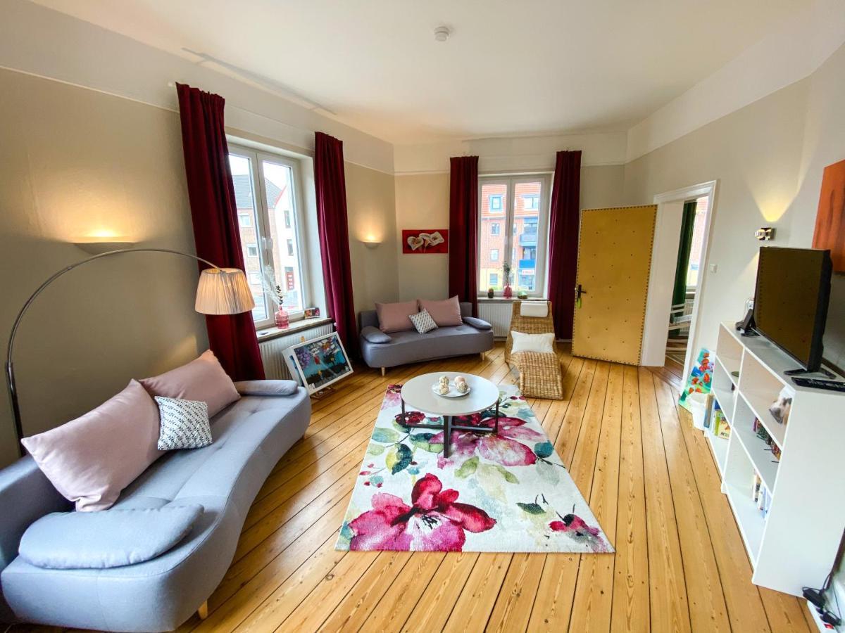 Villa Hanseart Luebeck - Privatzimmer In Zentraler Lage Exterior photo