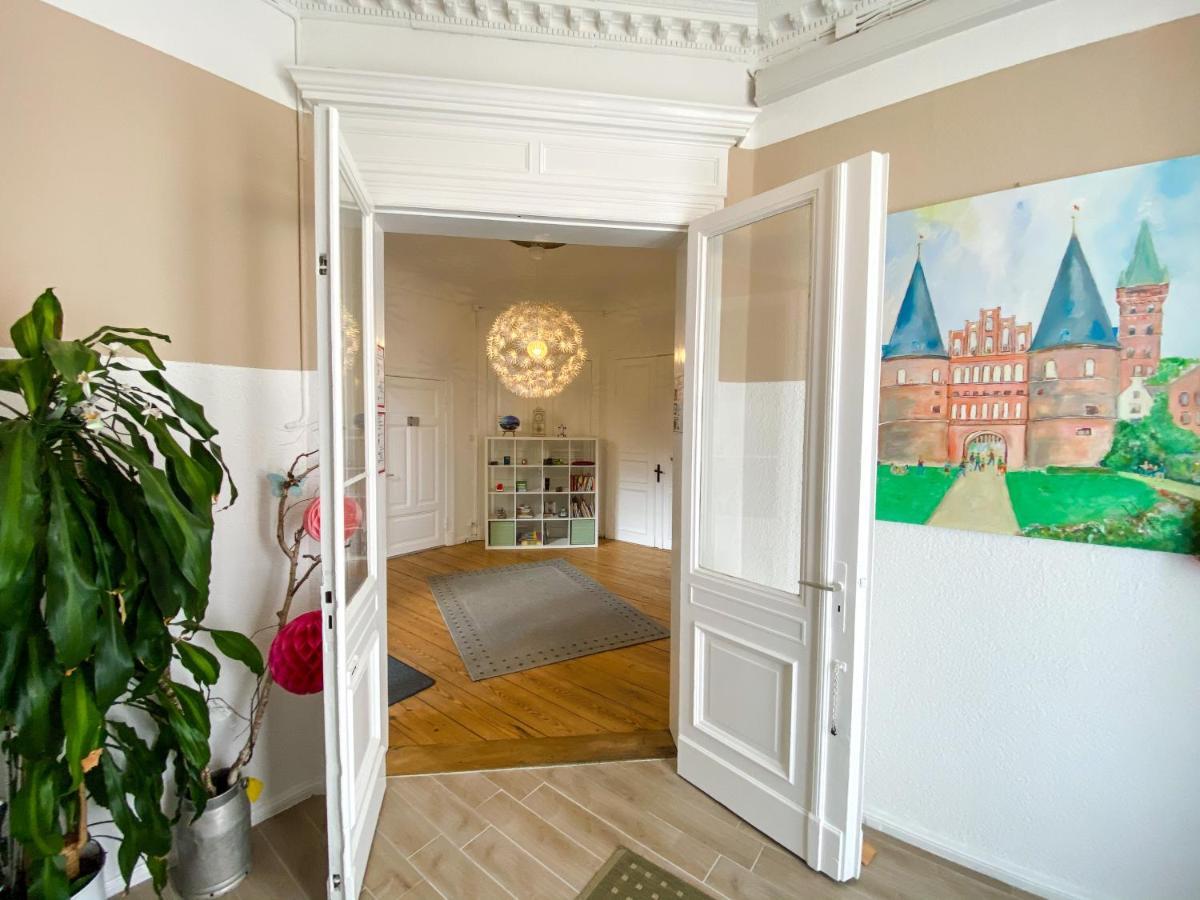 Villa Hanseart Luebeck - Privatzimmer In Zentraler Lage Exterior photo